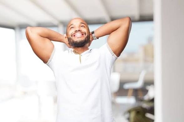 Bien dans sa tête, bien dans son style : 7 habitudes simples pour un homme équilibré